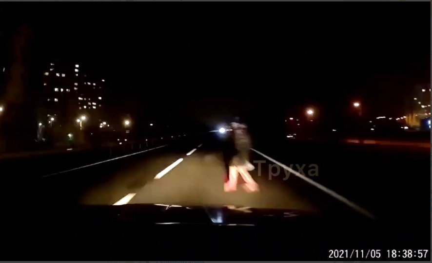 ДТП Харьков: В сеть слили видео аварии на Окружной, в которой была сбита  женщина
